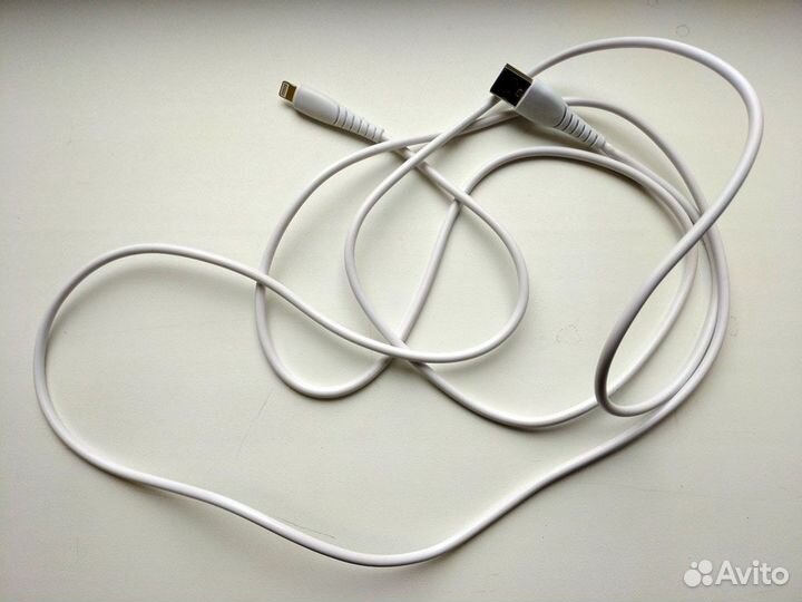 Кабель для зарядки Apple Lightning to USB 2 m