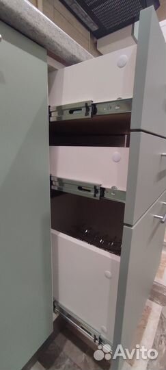 Кухня угловая матовая