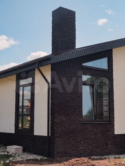 Дом 107 м² на участке 8 сот.