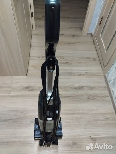 Вертикальный паровой пылесос