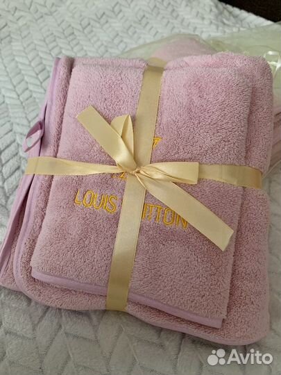 Полотенца Louis Vuitton Коралловые/Розовые новые