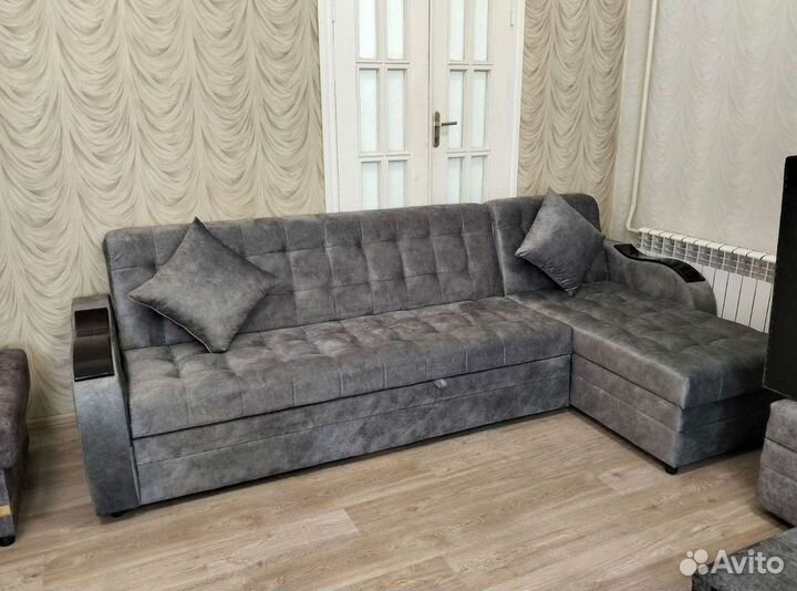 Диван угловой в наличии