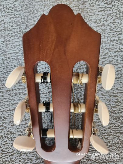 Гитара Ямаха С40