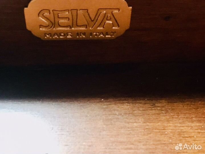 Столик, консоль Selva