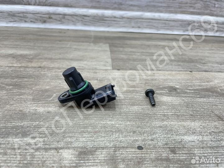 Датчик распредвала Volvo XC60 XC90 XC70 S80 S60