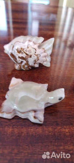 Фигурки из камня