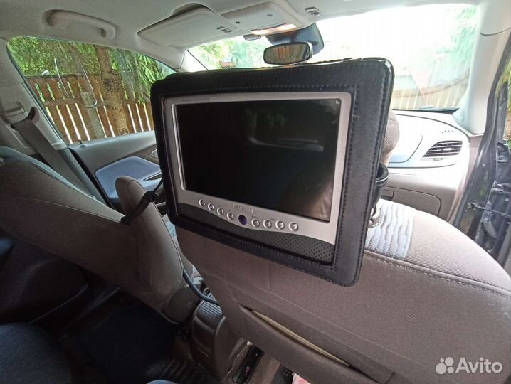 Dvd проигрыватель с экраном автомобильный