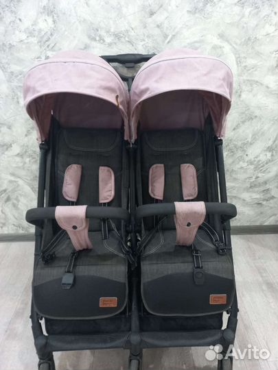 Коляска для двойни Carello