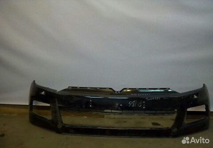 Бампер передний Volkswagen Touareg 11- oem 7p6807221