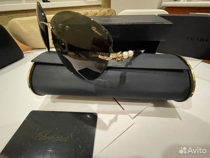 Солнцезащитные очки женские chopard