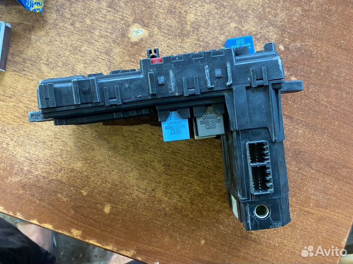 Блок предохранителей Hyundai Santa Fe (SM)