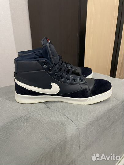 Мужские зимние кроссовки бу 45 р