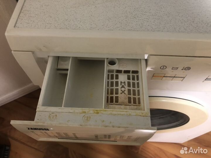 Стиральная машина Zanussi FL 704 NN