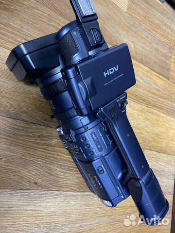 Sony HDR-FX1E, Sony Z7