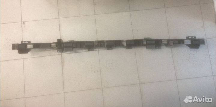 Усилитель переднего бампера Рено Флюенс