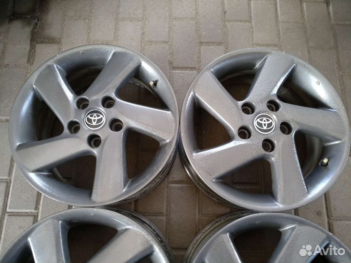 Оригинал Mazda r-16 (5x114,3) 4 шт. б/у