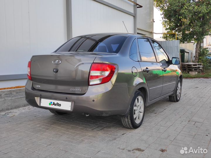 LADA Granta 1.6 AT, 2013, 124 600 км