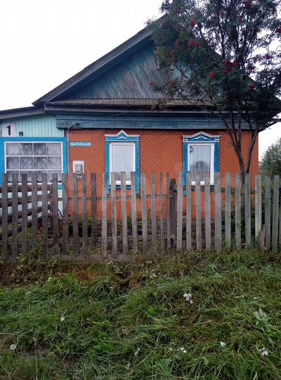 Дом 33,4 м² на участке 8 сот.