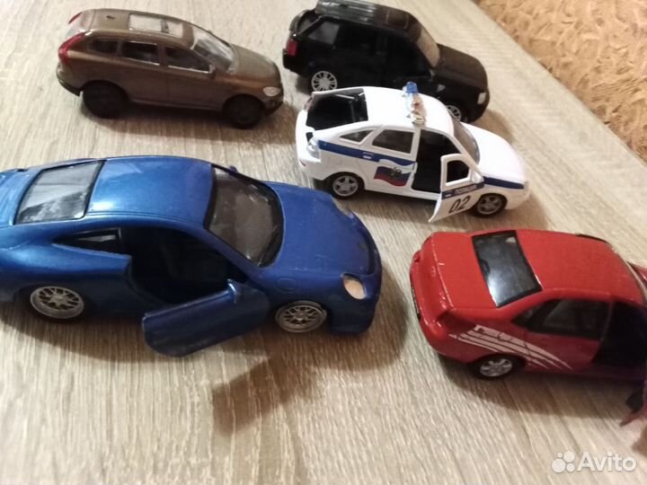 Машинки металлические модельки бу