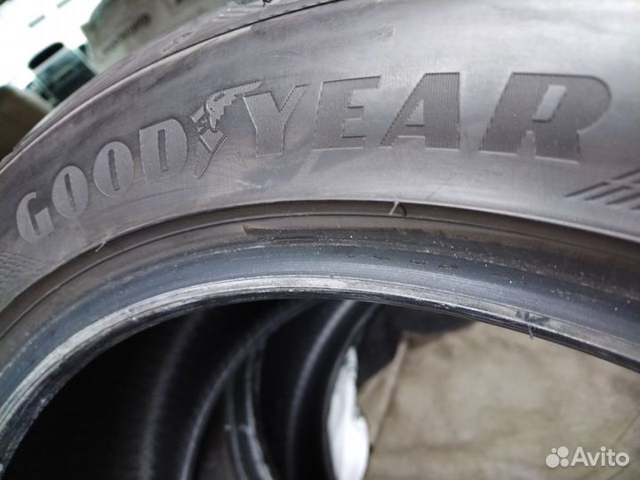 Goodyear Eagle F1 SuperSport 245/45 R18 100Y