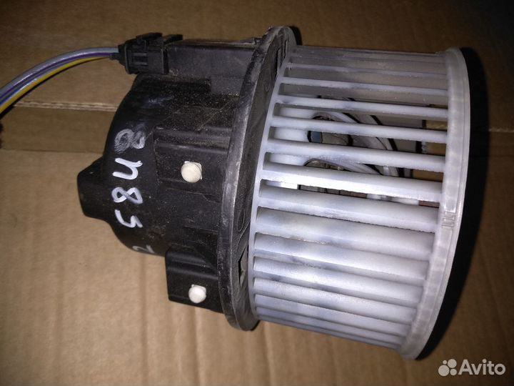 Мотор печки (вентилятор) Freelander 2 2007-14