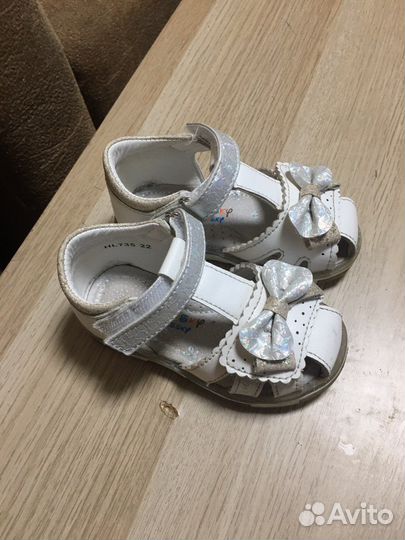 Сандали для девочки