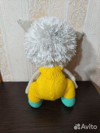 Вязаная игрушка ручной работы