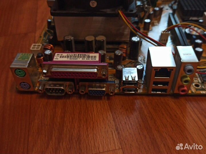 Материнская плата