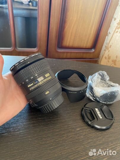 Объектив Nikon AF-S 16-85mm