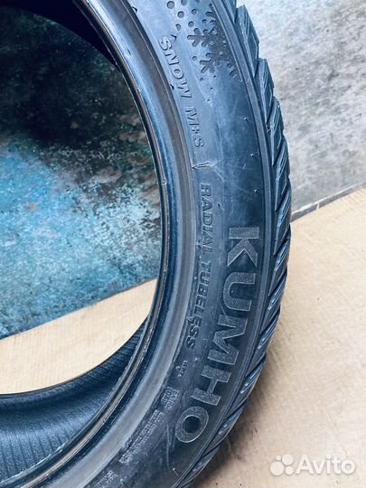 Kumho WinterCraft WP71 235/45 R19 99V