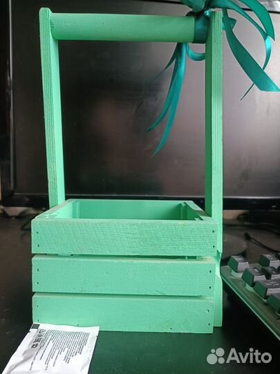 Декоративная корзинка для цветов