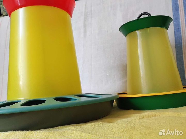 2шт - кормушки Бункерные новые д/ Кур,Уток,Индюков