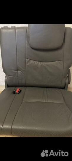 Сиденье Toyota Land Cruiser Prado 120 левое