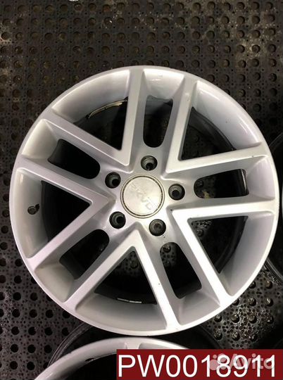 Диски R18 Volkswagen Б/у Литые