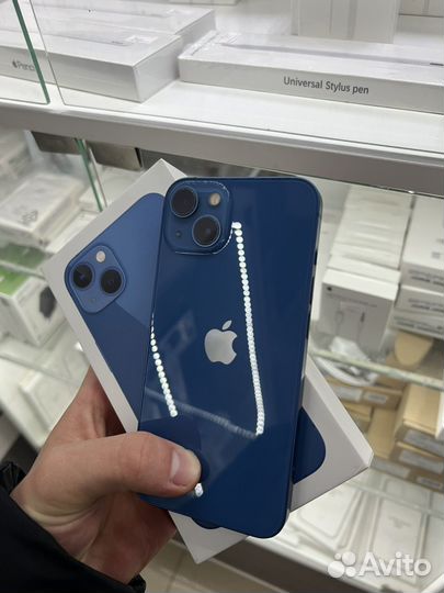 iPhone 13, 256 ГБ