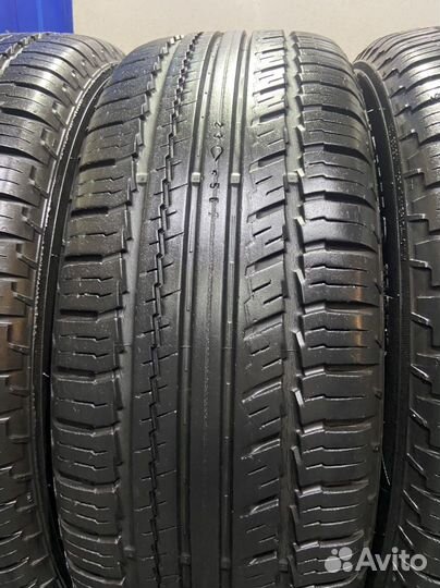 Nokian Tyres Hakka SUV 235/65 R17 108H