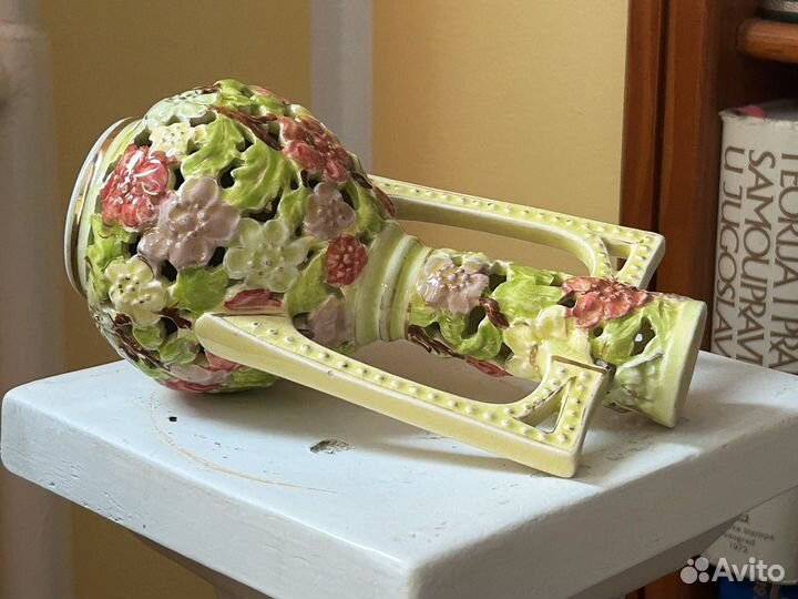 Антикварная ваза от Фишер