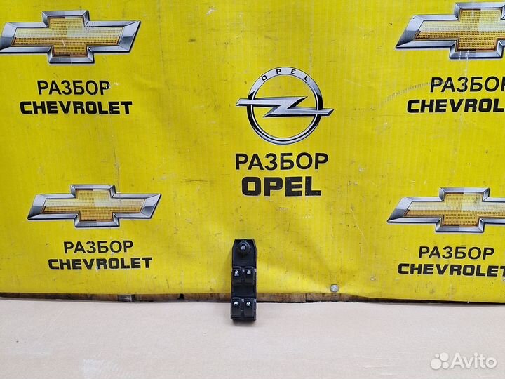 Блок управления стеклоподъемниками Daewoo Gentra