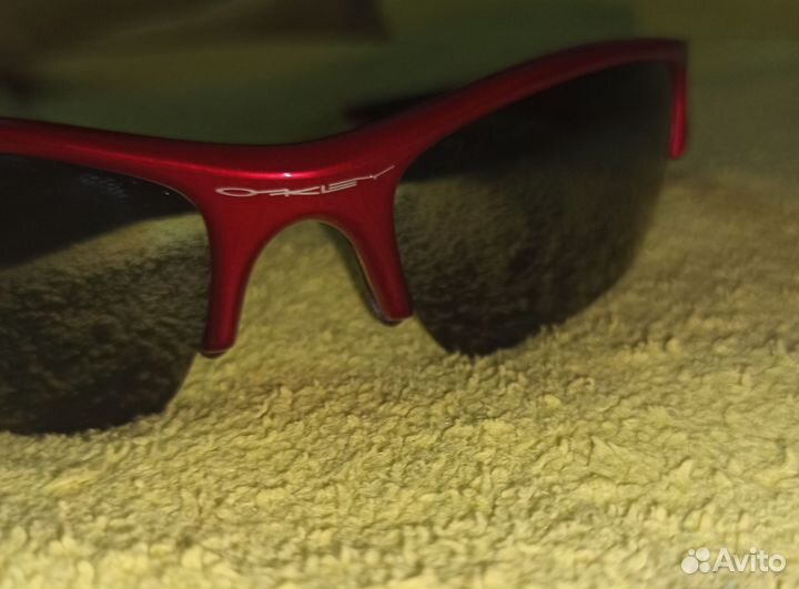 Солнцезащитные очки oakley