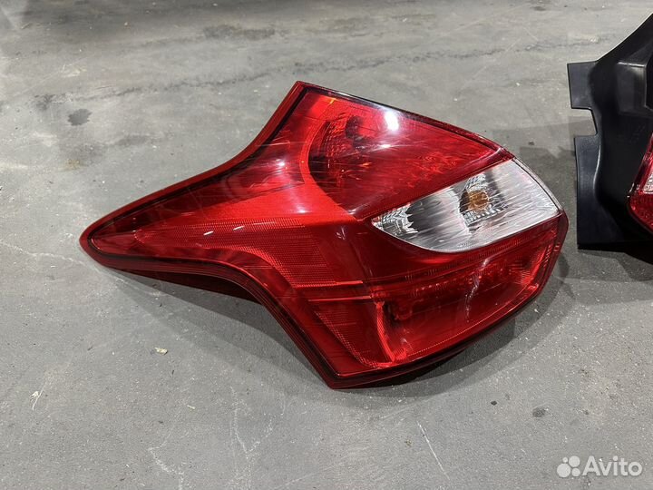 Фонарь LED Ford Focus 3 хэтчбек 2011-2015