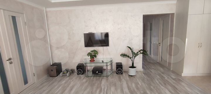 4-к. квартира, 110 м², 7/9 эт.