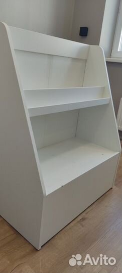 Стеллаж IKEA для книг и игрушек