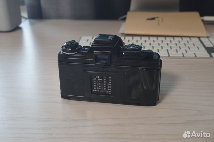 Пленочный фотоаппарат minolta X-700