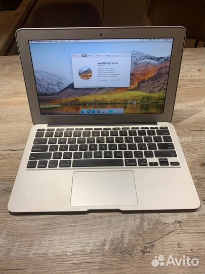 Apple Macbook air A1370 2011