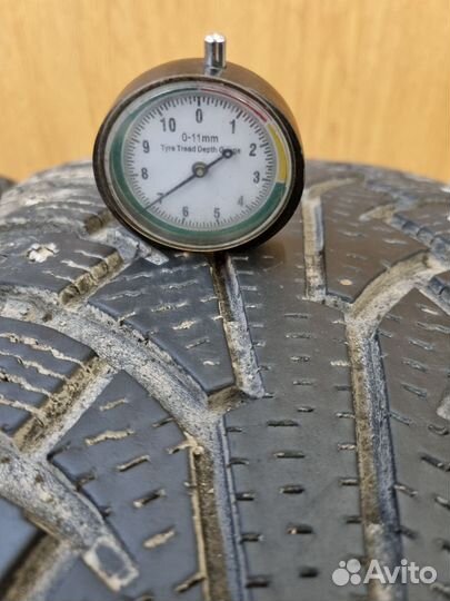 Nokian Tyres Hakkapeliitta 5 235/60 R18