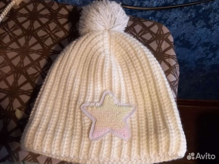 Шапка для девочки новая