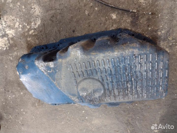 Поддон Поло, Гольф 3 1.4