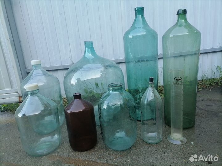 Бутыль стеклянная 20 и 10 литров, старинные бутыли