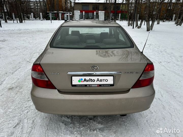 Toyota Camry 2.4 МТ, 2003, 610 000 км