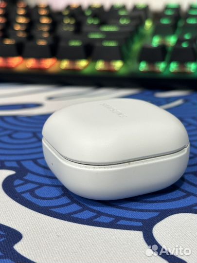 Samsung Galaxy Buds 2 Pro